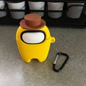 COPY - COPY - COPY - AirPods case with clip for first & second gen